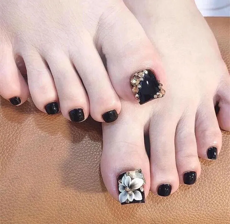 Top 101+ mẫu nail đính đá đẹp, sang chảnh cho nàng tham khảo
