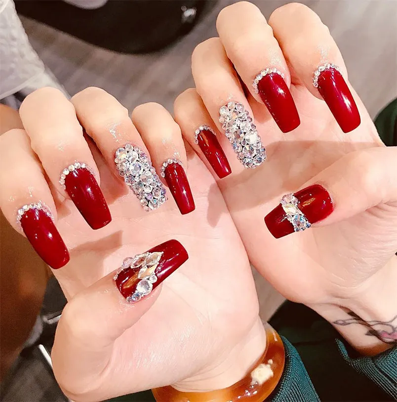 Top 101+ mẫu nail đính đá đẹp, sang chảnh cho nàng tham khảo
