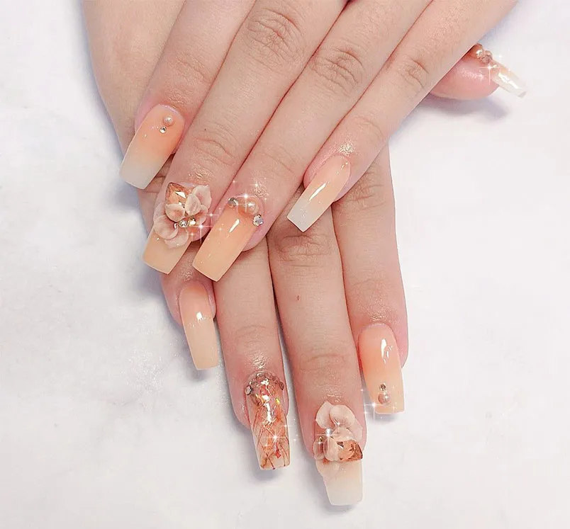 Top 101+ mẫu nail đính đá đẹp, sang chảnh cho nàng tham khảo