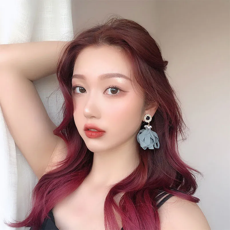 Nhuộm nâu hồng trà có phải tẩy không? Phai ra màu gì?