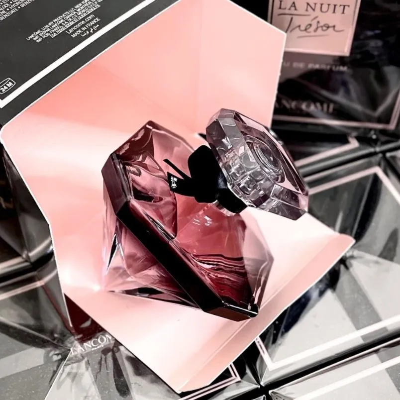 Top 10 nước hoa hương Vani nữ ngọt ngào, quyến rũ - 2