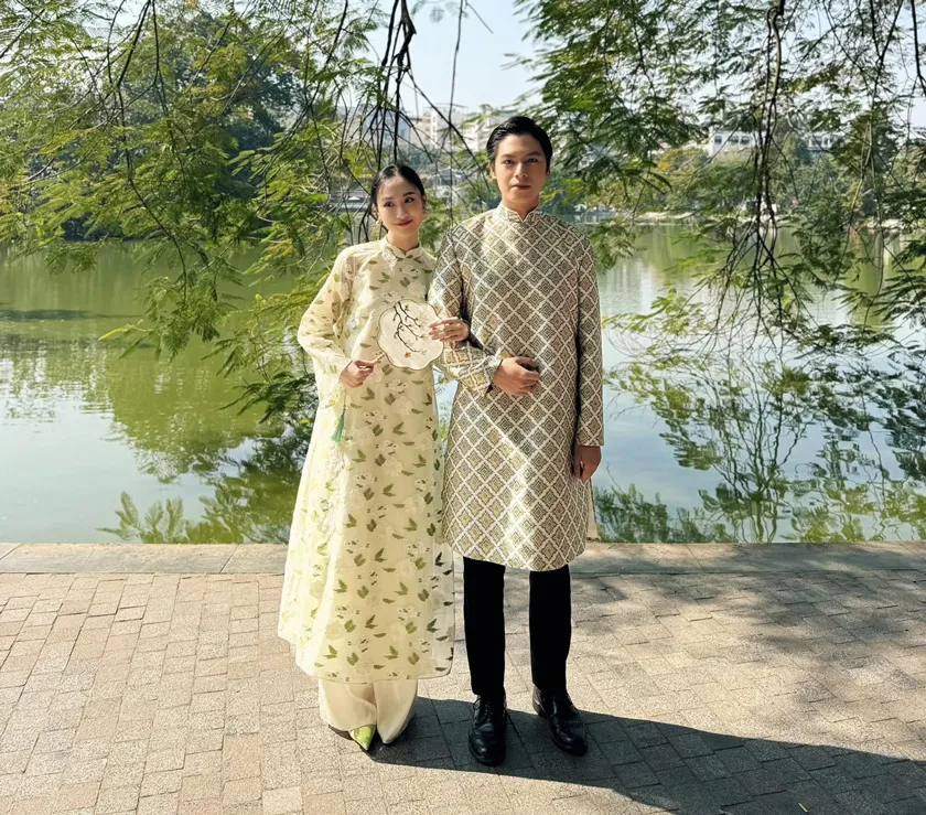 9+ phụ kiện mặc áo dài giúp chị em tỏa sáng, tôn dáng cực khéo - 4