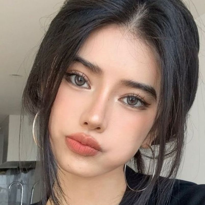 Slavic girl makeup là gì? Hướng dẫn slavic makeup xinh như gái Nga
