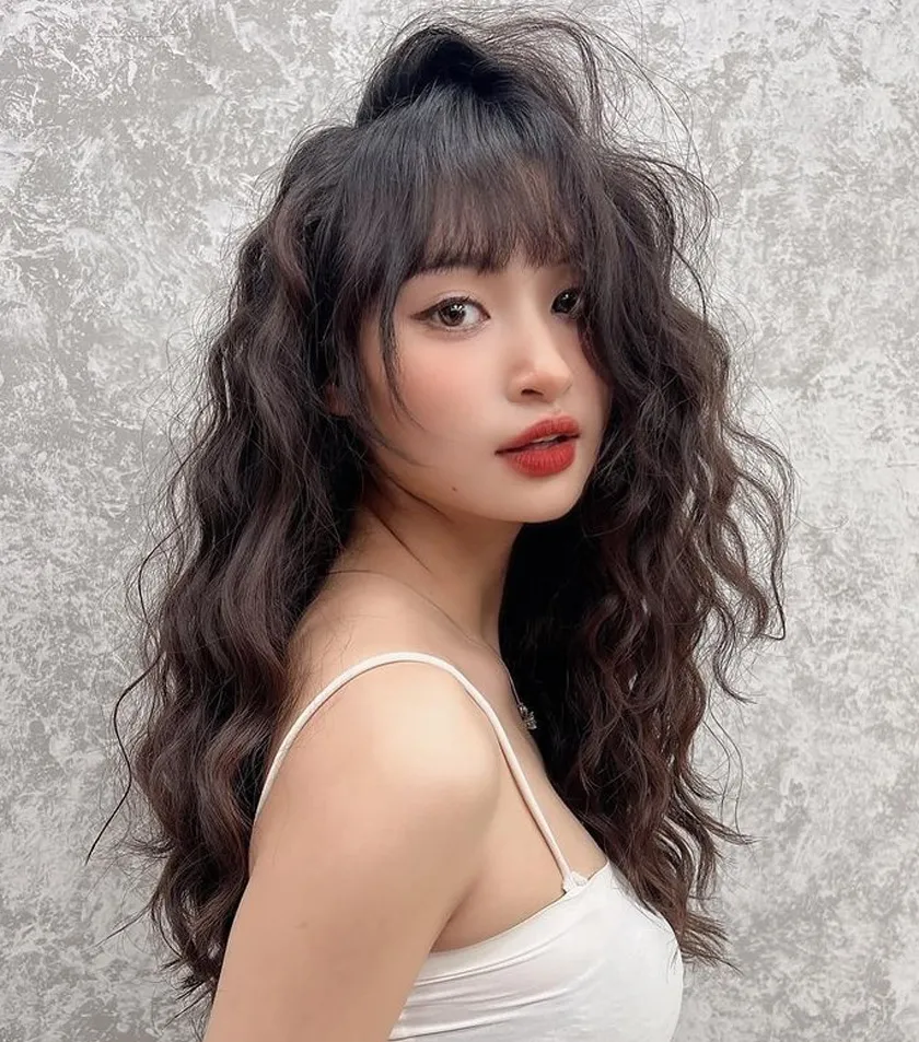 Gợi ý 13 kiểu tóc xoăn retro trẻ trung và quyến rũ cho phái đẹp