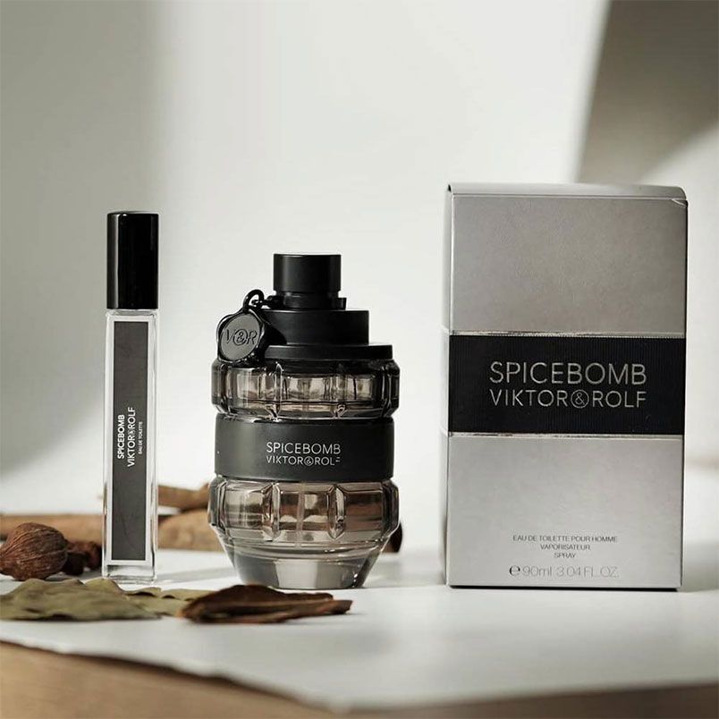 Top 5 chai nước hoa lựu đạn Viktor & Rolf giữ hương cực lâu  - 7