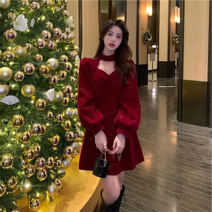11 trang phục Noel cực xinh, cực dễ thương cho các bạn nữ