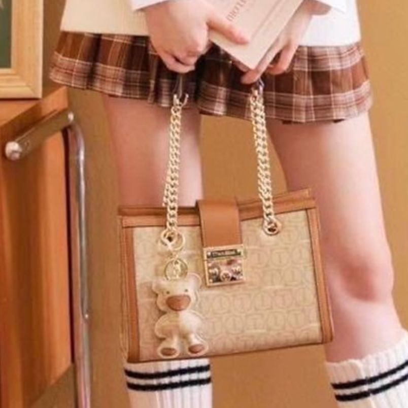 10 mẫu túi xách TTWN Bear chính hãng vô cùng đẹp