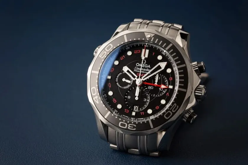 Cách chăm sóc và bảo quản đồng hồ Omega chuyên nghiệp