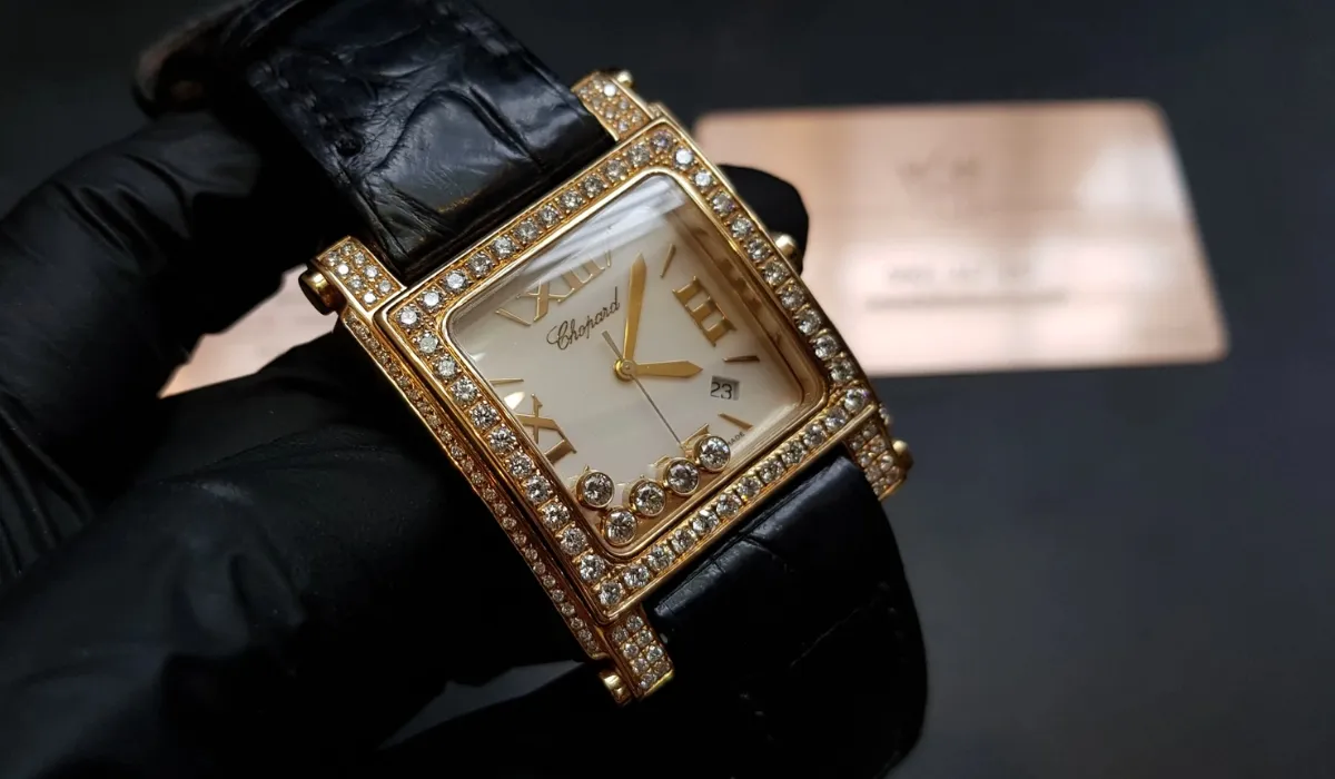 5 cách phân biệt đồng hồ Chopard thật giả đơn giản