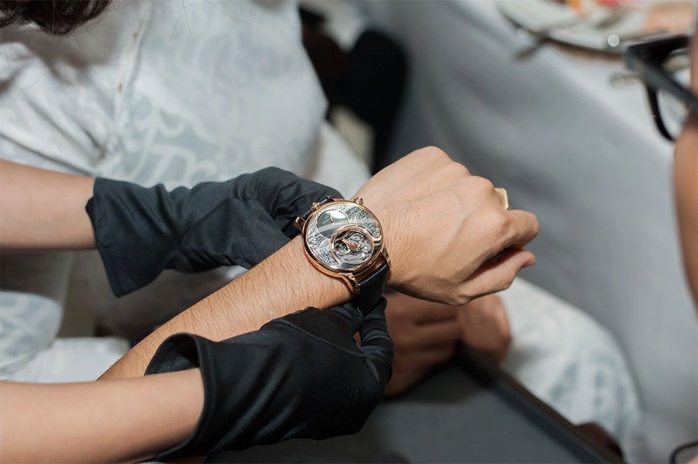 7 cách phân biệt đồng hồ Jaquet Droz thật giả chính xác
