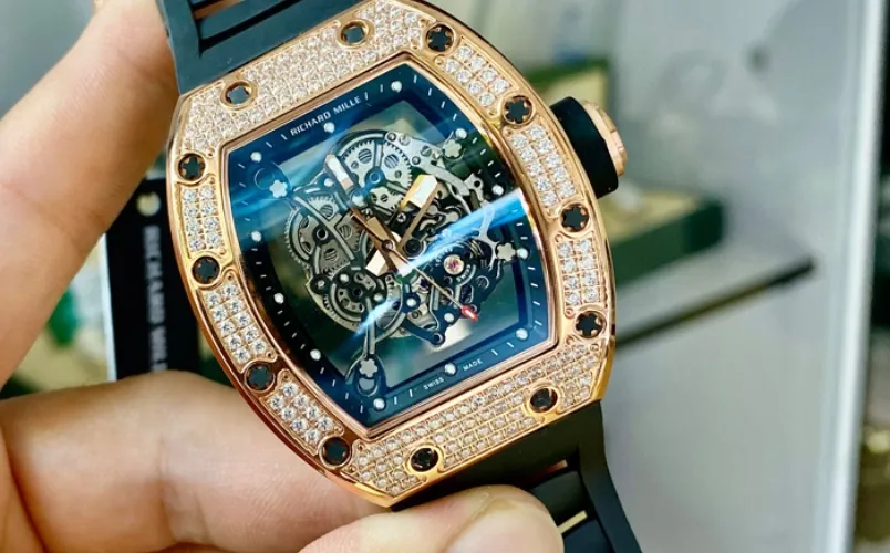 Cách phân biệt đồng hồ Richard Mille thật giả chính hãng