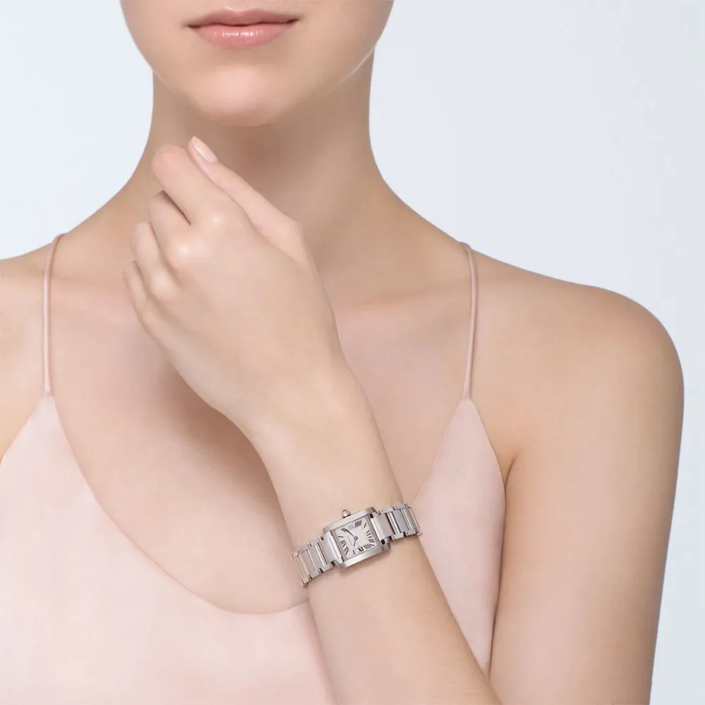 Đồng hồ Carier của nước nào? Đồng hồ Cartier có tốt không?