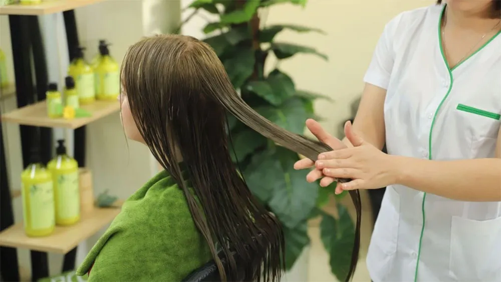 Keratin là gì? Bổ sung Keratin cho tóc bằng cách nào?