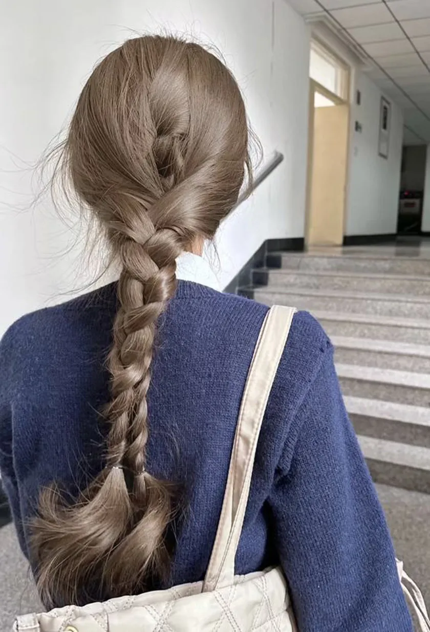 15+ kiểu buộc tóc đẹp cho khuôn mặt vuông thêm nữ tính và tự tin