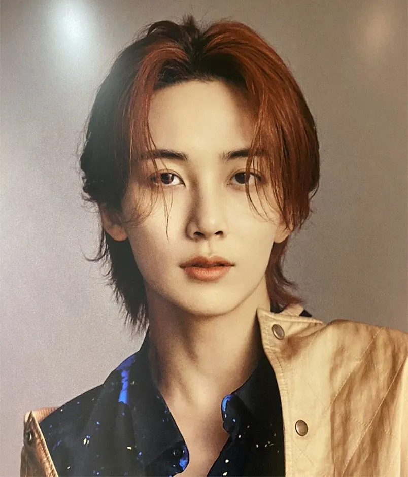 Top 12 kiểu tóc Middle Part cho nam giới vô cùng đẹp năm 2025