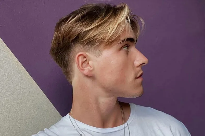 Top 12 kiểu tóc Middle Part cho nam giới vô cùng đẹp năm 2025