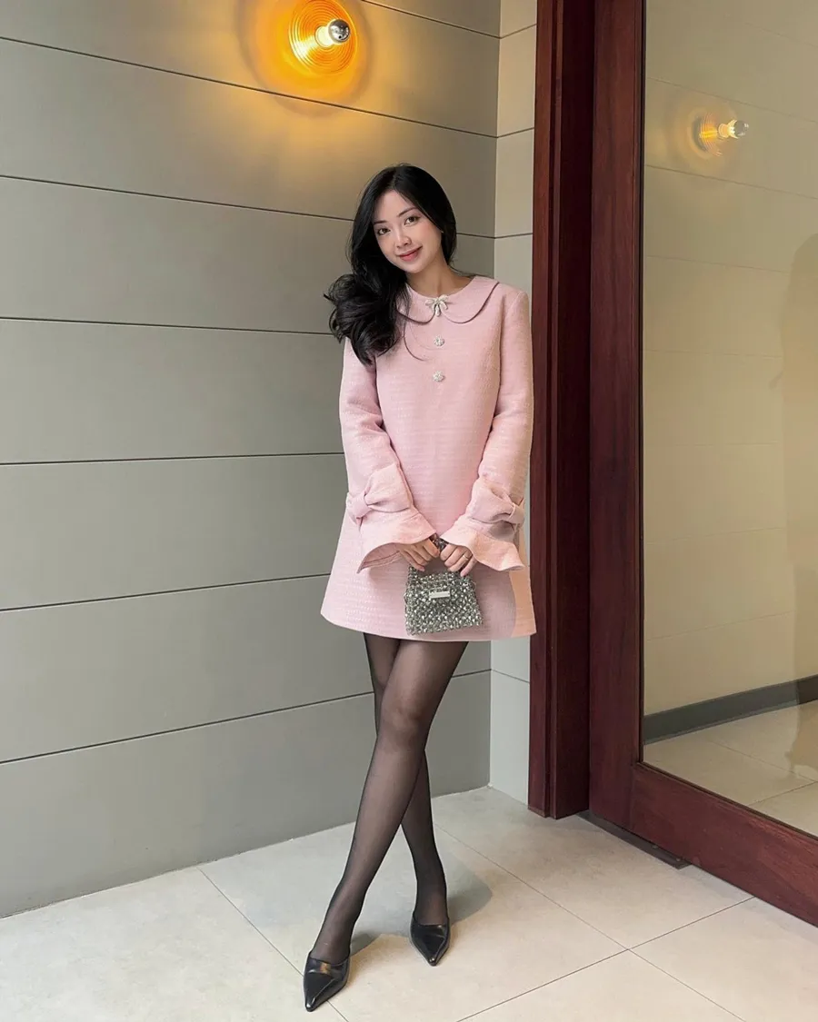 Mùng 2 Tết mặc màu gì? Top 11+ cách phối đồ đi chơi Tết cực xinh cho nàng