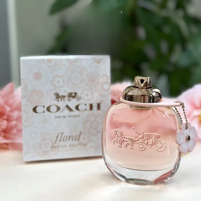 Top 10 nước hoa Mỹ dành cho nữ được rất yêu thích