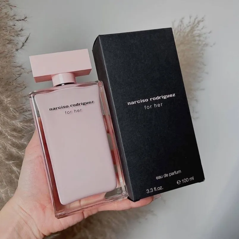Top 10 nước hoa Mỹ dành cho nữ được rất yêu thích