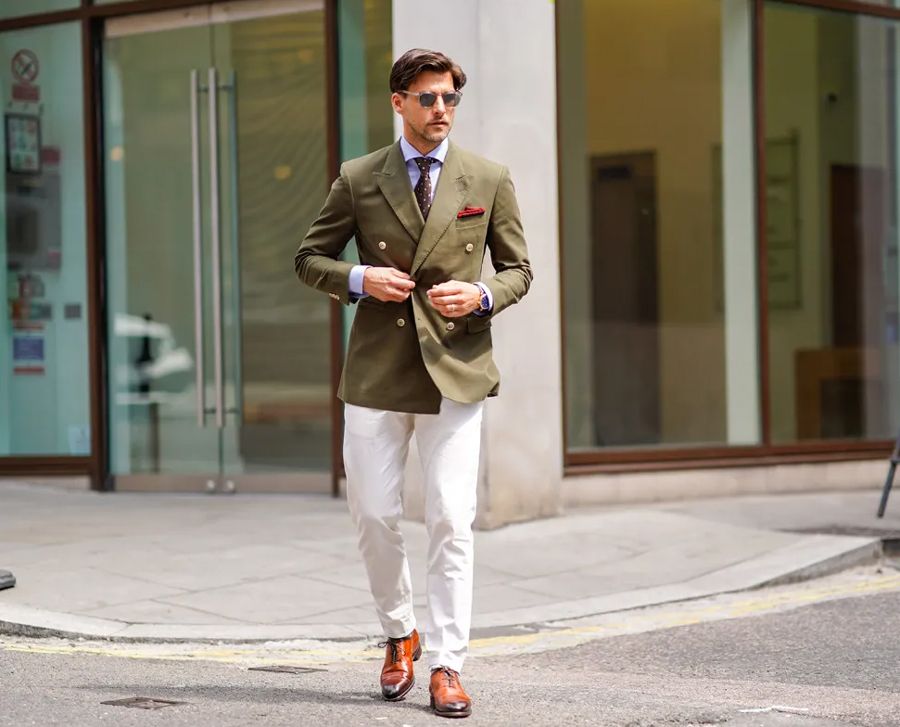 Outfit là gì? Khám phá những outfit rất thịnh hành hiện nay