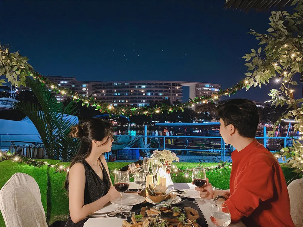 Top 21 quà tặng Valentine cho bạn gái mới quen rất ý nghĩa