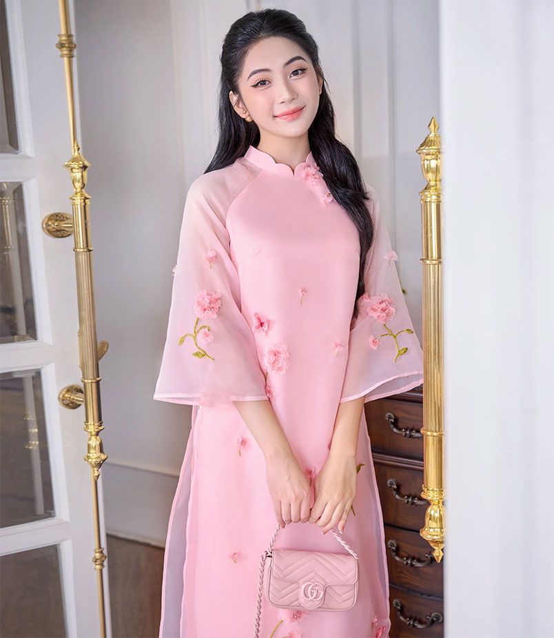 Tết nên mặc gì? Gợi ý 21 cách phối đồ diện Tết đẹp, vô cùng chất