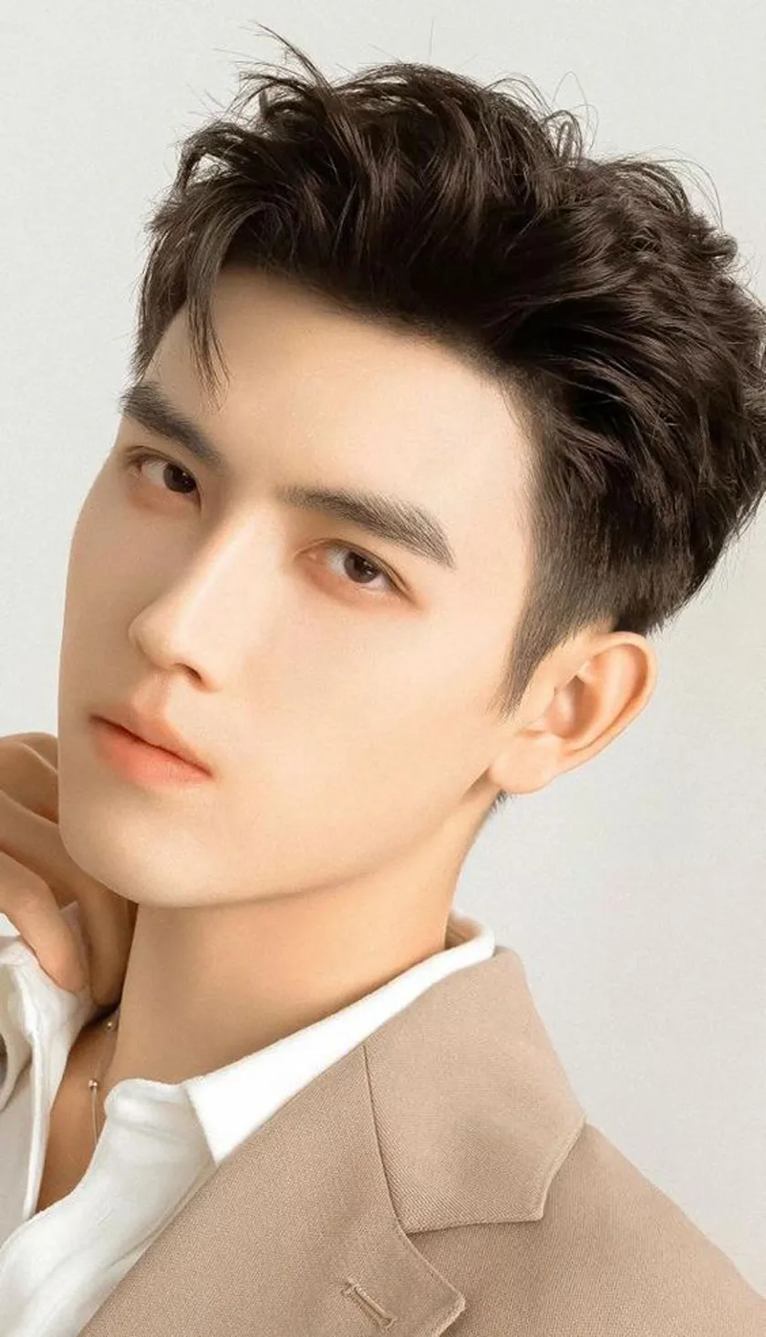 Top 24+ kiểu tóc nam chơi Tết trẻ trung và rất thời trang