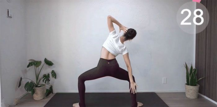 7 động tác tập tại nhà giúp chị em cải thiện vòng eo thon gọn, thẳng đuột - 4