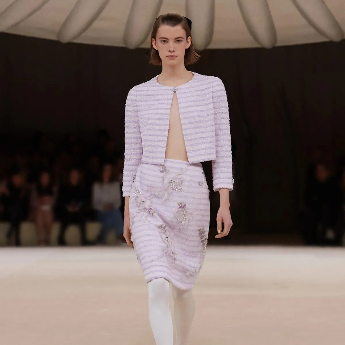 BST Chanel Haute Couture Xuân Hè 2025 với chủ đề vẻ đẹp phi thời gian