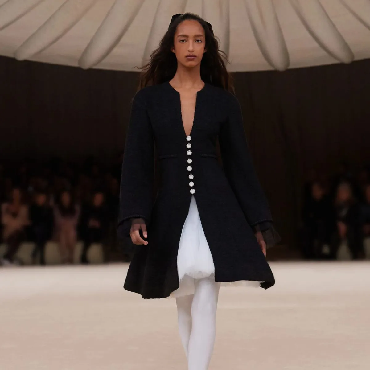 BST Chanel Haute Couture Xuân Hè 2025 với chủ đề vẻ đẹp phi thời gian