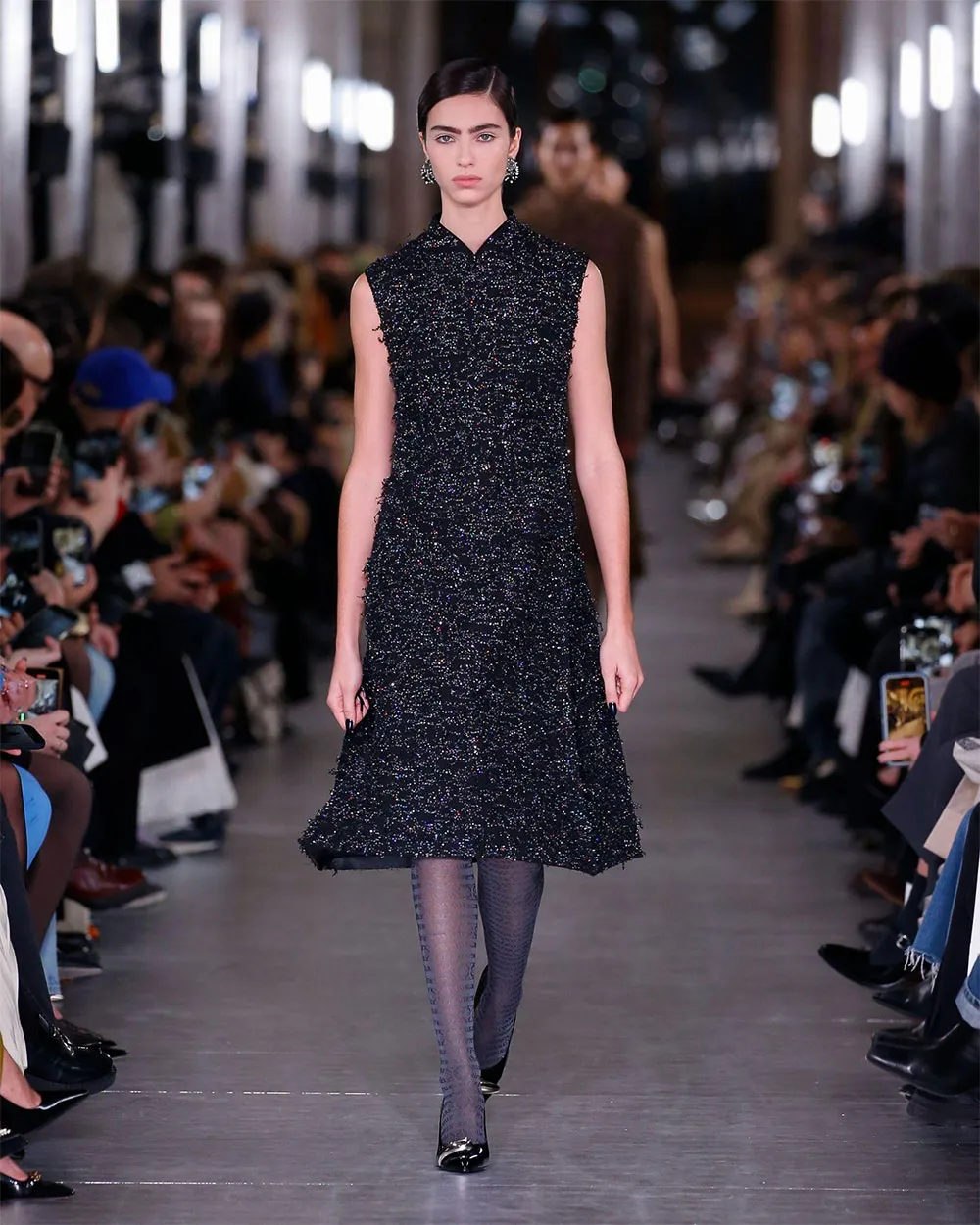 BST Tory Burch Thu Đông 2025: đi tìm cảm hứng vô hạn giữa nét đẹp đời thường  - 3