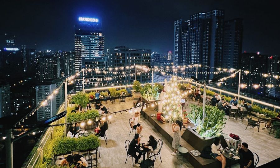 Top 12 địa điểm đi chơi 8/3 ở Hà Nội hấp dẫn và rất đáng nhớ