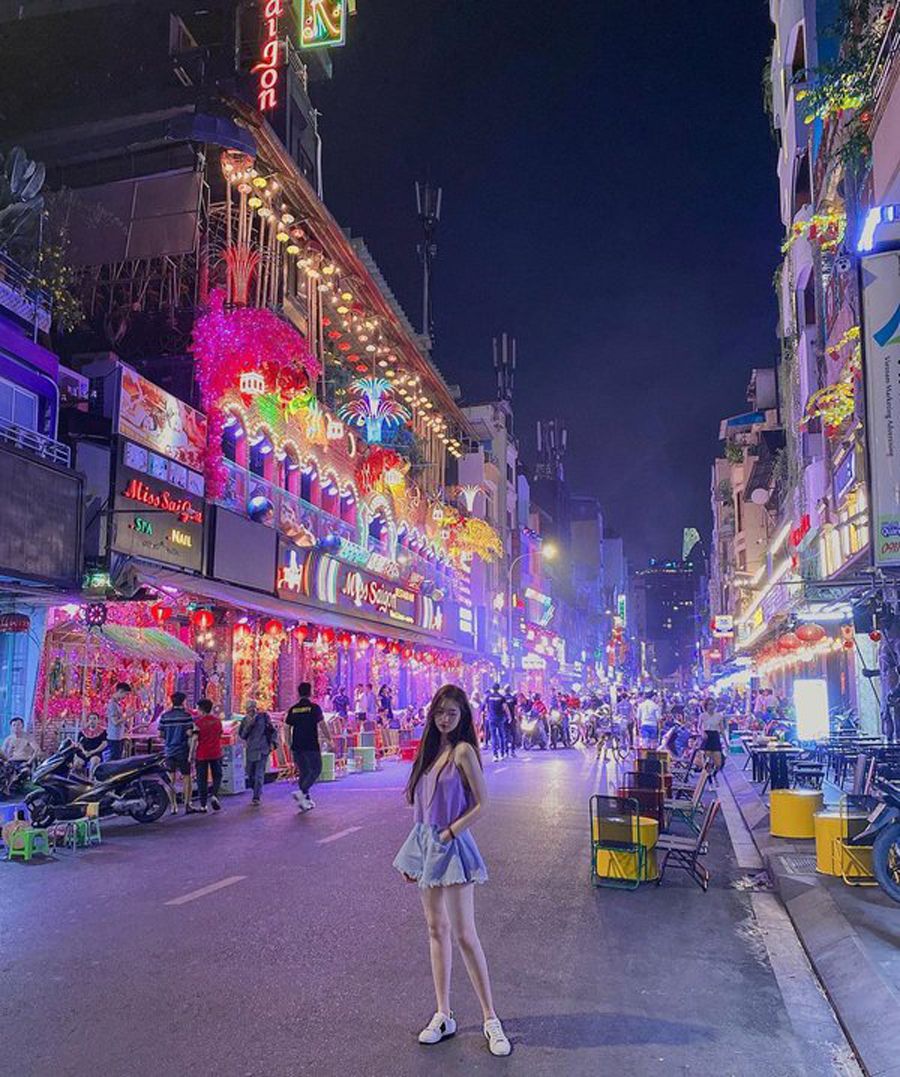 Phố đi bộ Bùi Viện - Địa điểm lý tưởng cho ngày 8/3