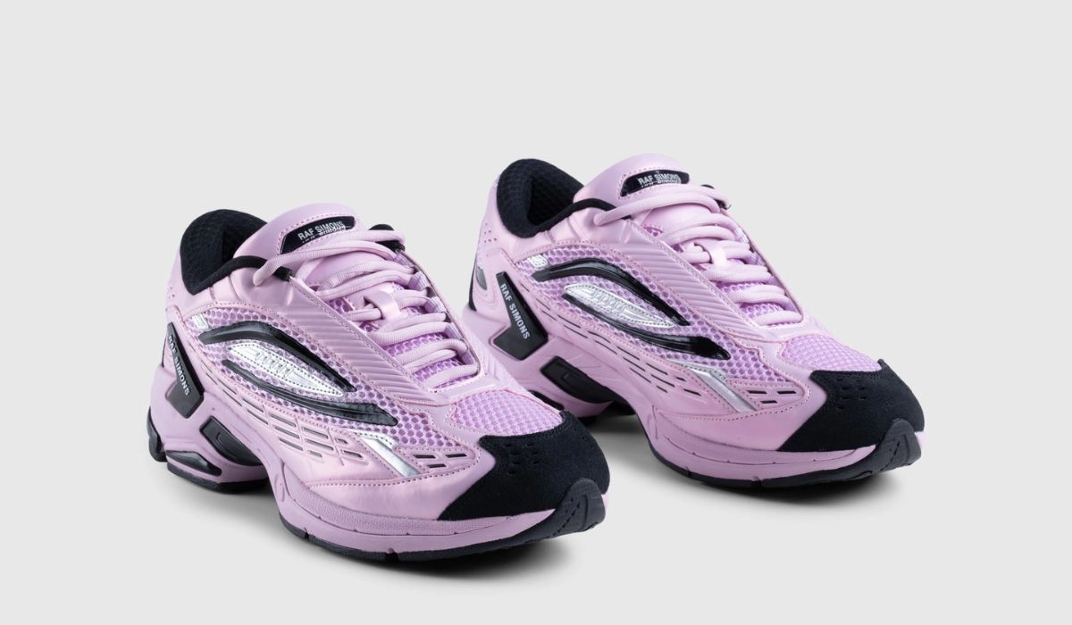 7 mẫu sneaker hồng vừa ngọt ngào, vừa cá tính giúp outfit thêm phong cách - 7