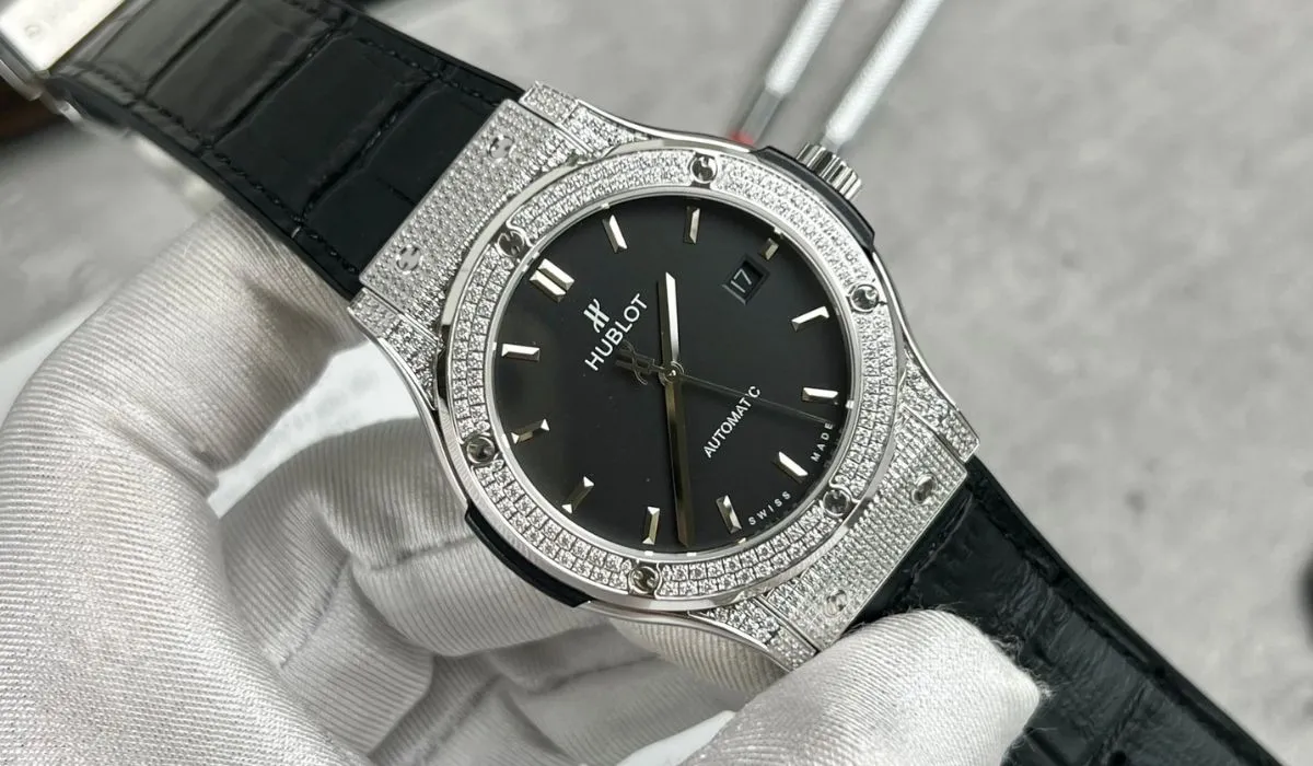 Lý giải tại sao đồng hồ Hublot đắt đỏ