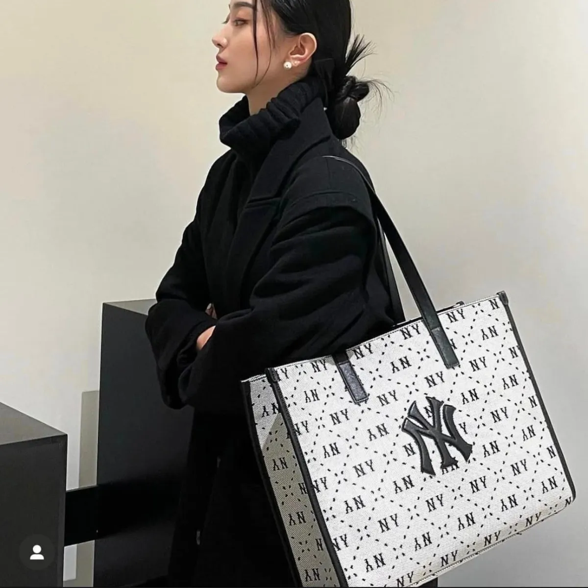 7 mẫu túi Tote MLB chính hãng đẹp và rất sành điệu 2025 - 1