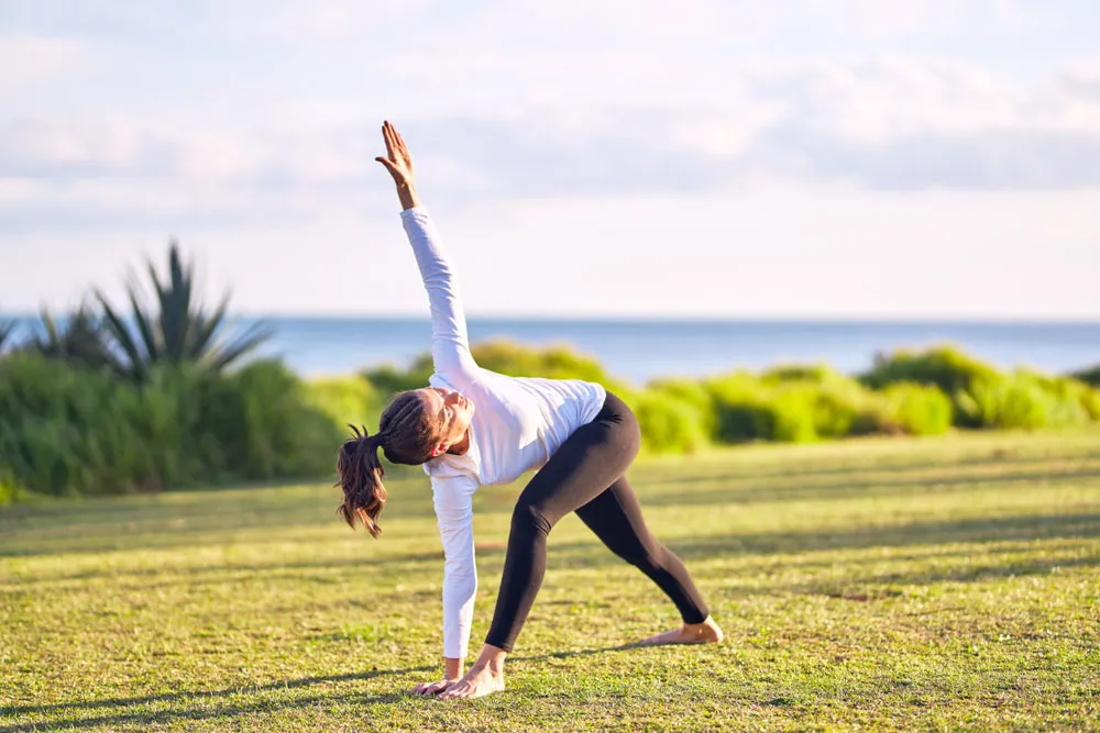 5 tư thế Yoga giảm cân hiệu quả, giúp nàng sở hữu thân hình 