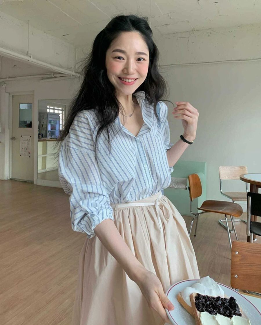 Áo sơ mi kẻ sọc 