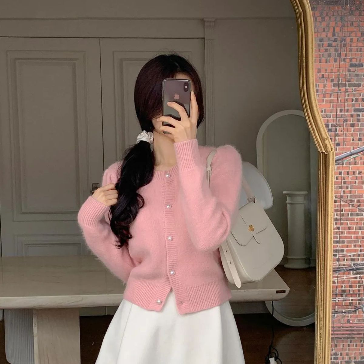 Cách buộc tóc xinh xắn, ngọt ngào khi diện váy liền - 8