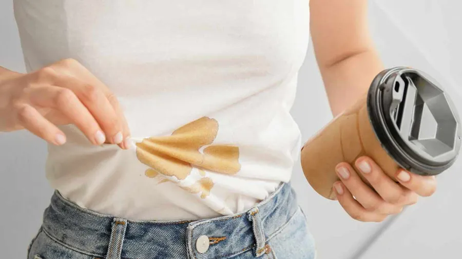 14 cách làm sạch quần áo bị loang màu nhanh và hiệu quả tại nhà