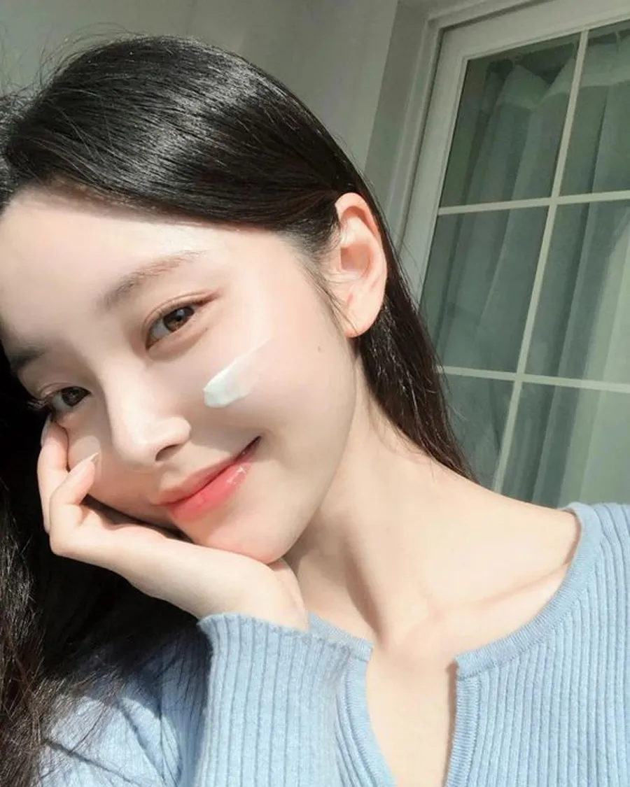 Nên thoa kem chống nắng hay kem lót trước mới đúng quy trình?
