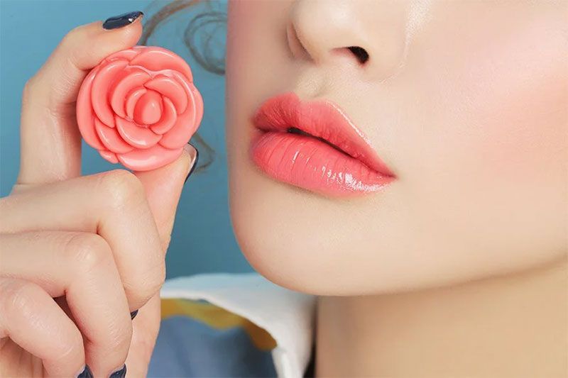 Thói quen đơn giản để hạn chế tình trạng môi thâm hiệu quả  - 5