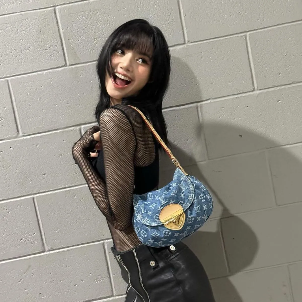 Bộ sưu tập túi xách Louis Vuitton của LISA (Black Pink) có gì? - 6