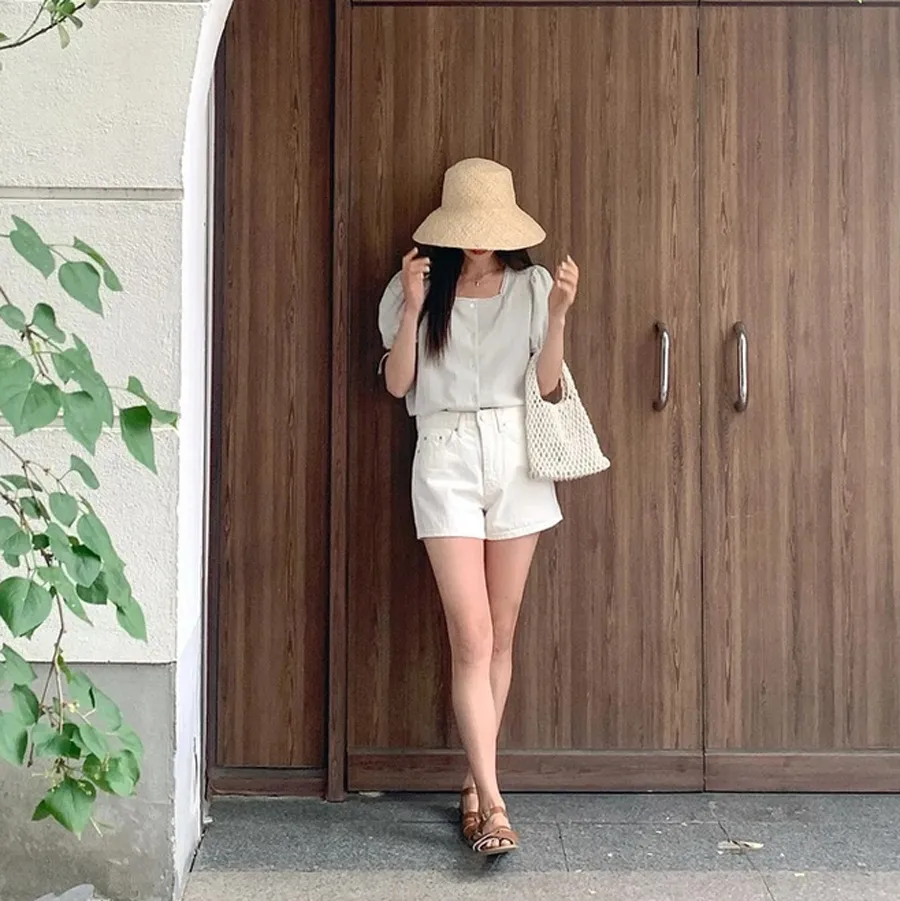 Gợi ý 10 cách diện quần short cho chuyến du lịch hè năng động