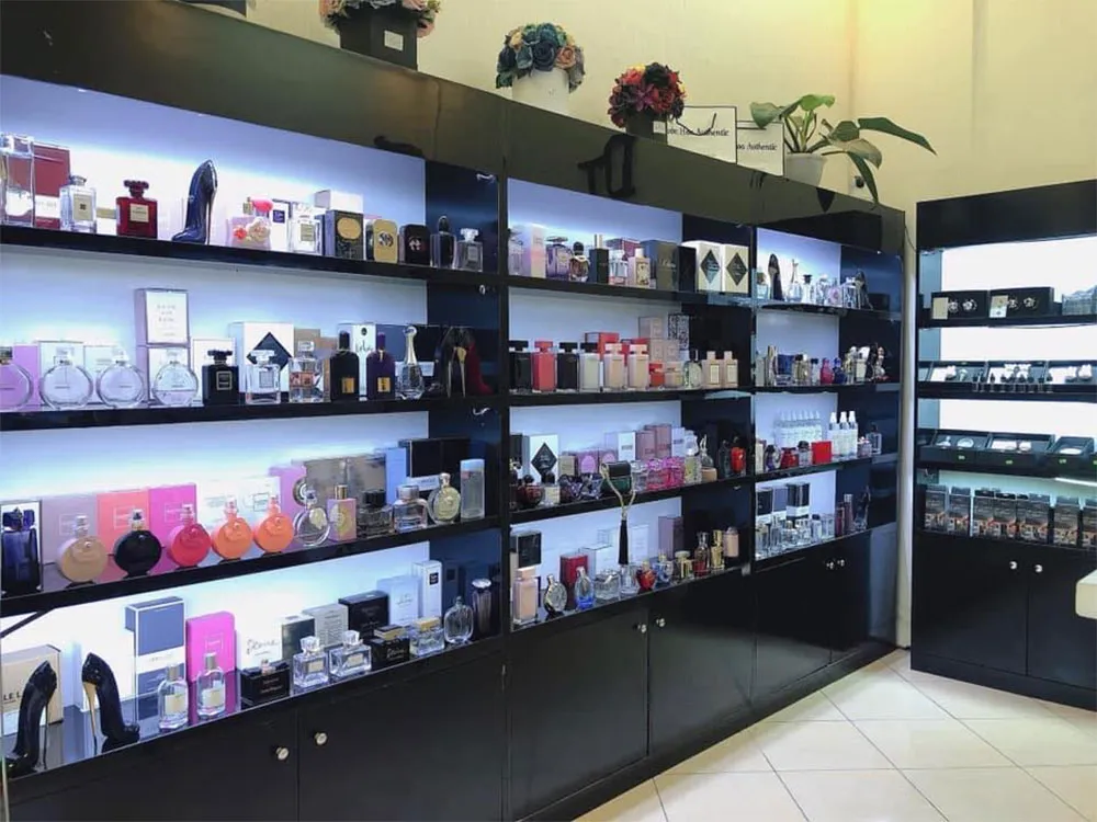 Top 9 địa chỉ mua nước hoa YSL chính hãng, giá tốt