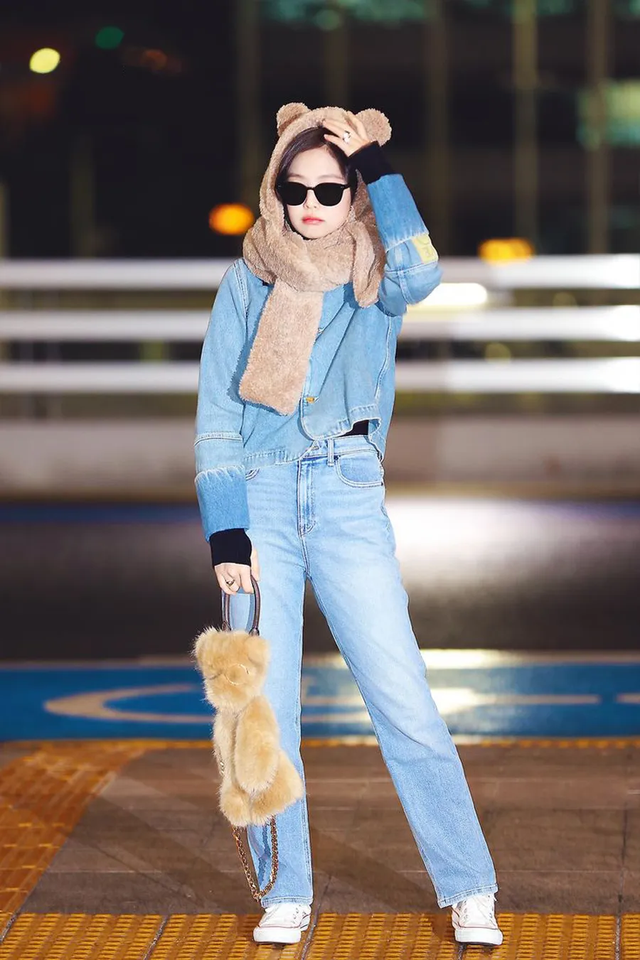 Học Jennie cách diện 