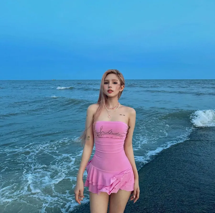 Tham khảo ngay tủ đồ đi biển của Xoài Non cực 