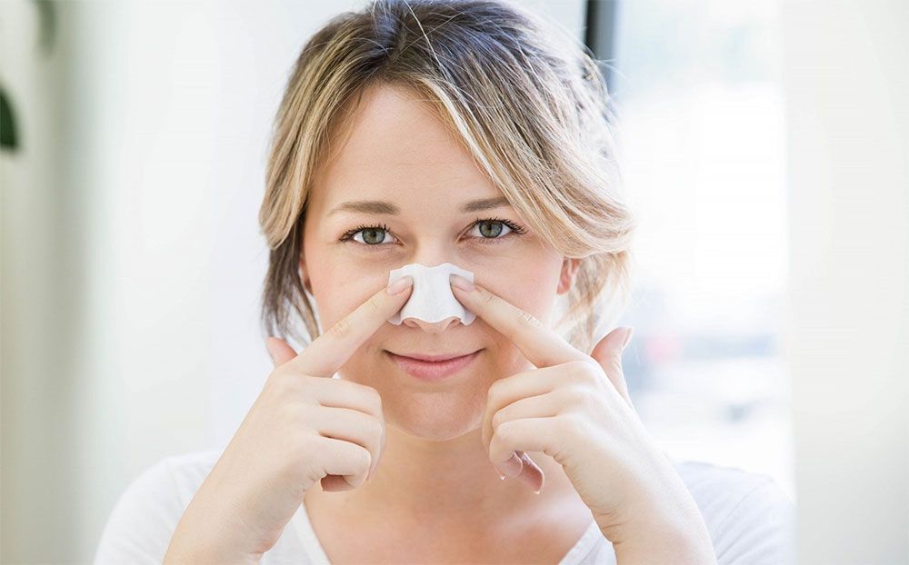 6 sai lầm khi hỗ trợ làm sạch mụn đầu đen mà bạn cần tránh khi chăm sóc da tại nhà