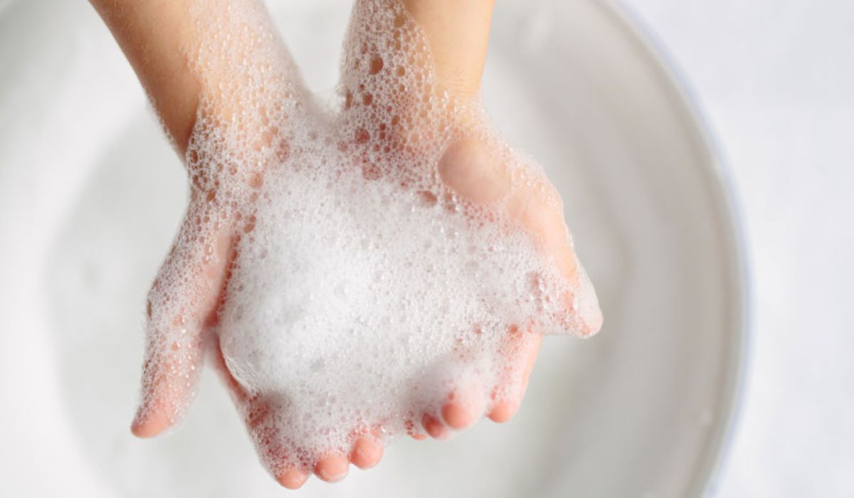 7 thành phần dưỡng da cần tránh khi hỗ trợ cải thiện mụn - 3