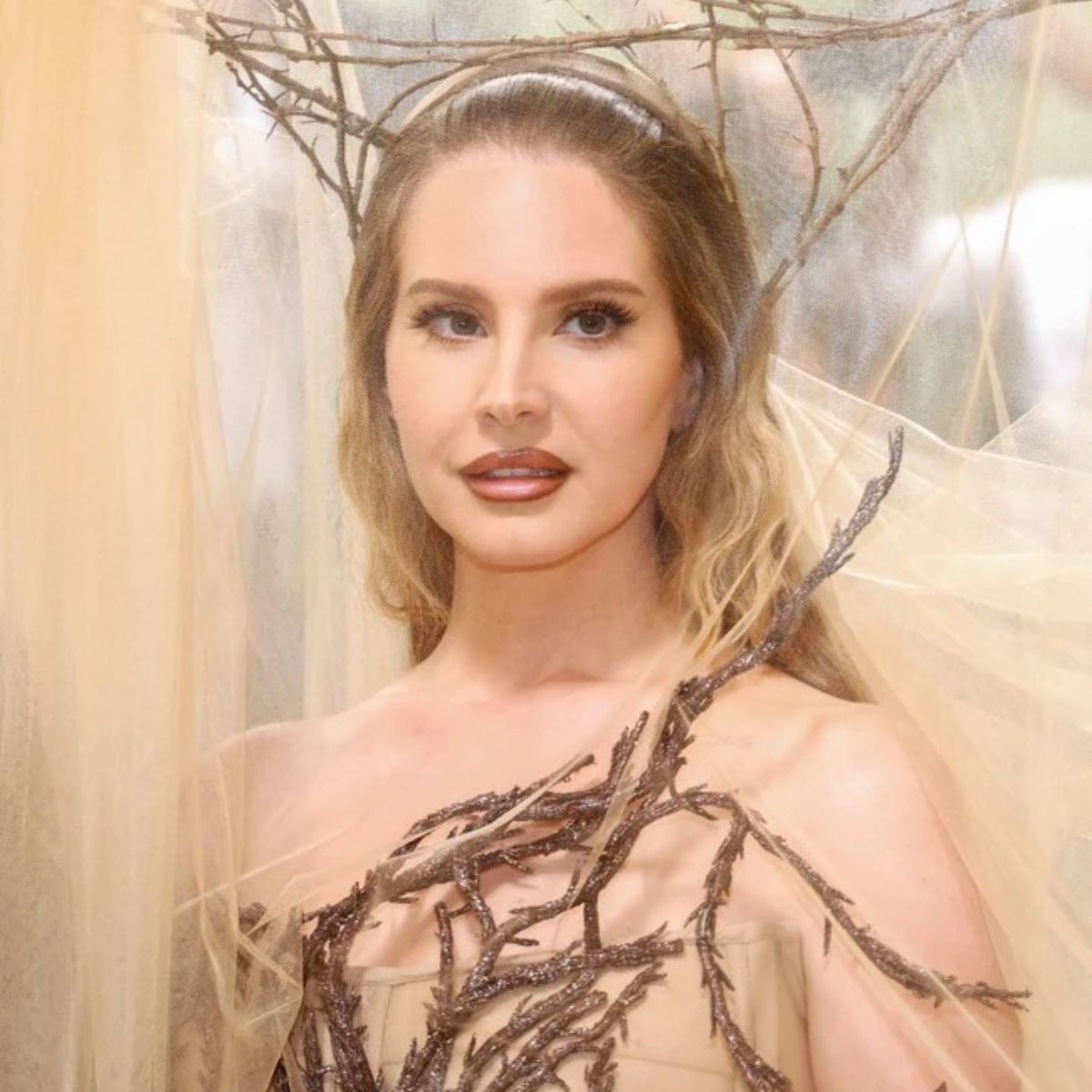 10 beauty look vô cùng đẹp Met Gala 2025 dự đoán sẽ trở nên hot trend - 2